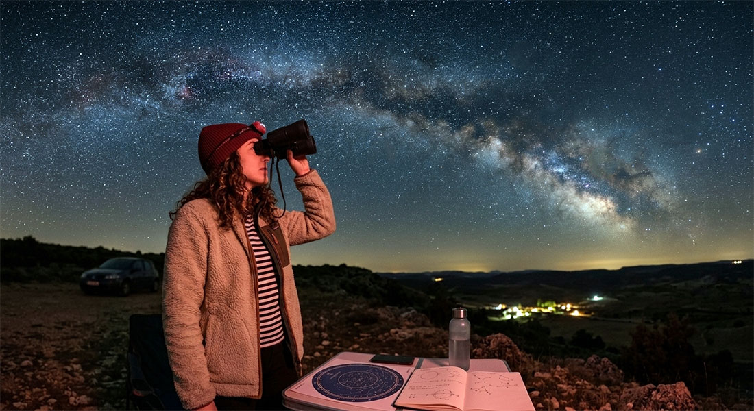 Aprender a mirar el cielo: Guía básica para iniciarse en la astronomía desde cero